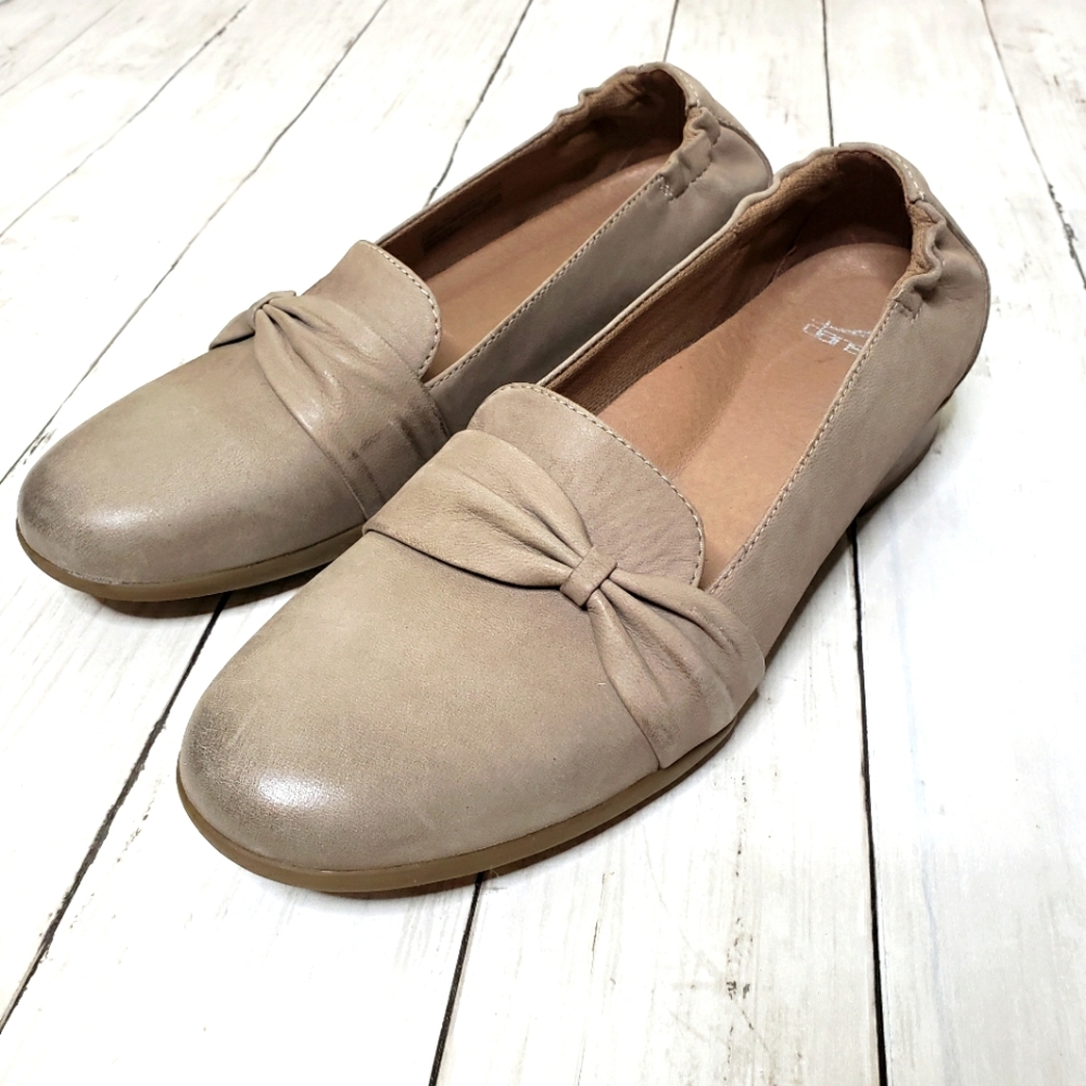 Dansko Shoes Size 40 Loafer Karen Leather Taupe Size 9.5 - 10 Slip On